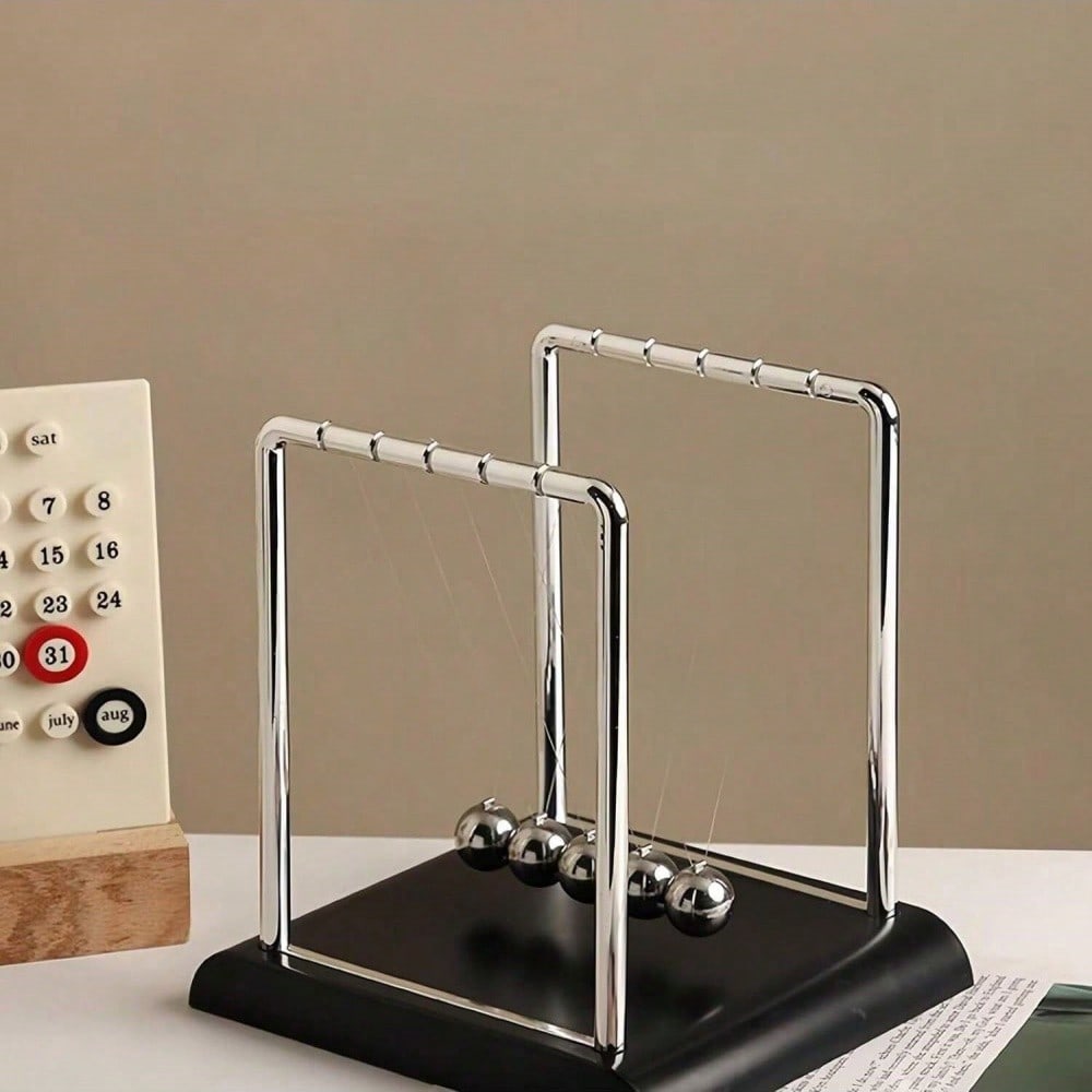 Black Metal Newton's Cradle Ba - đánh giá và giá Tech Accessories For Office Desk